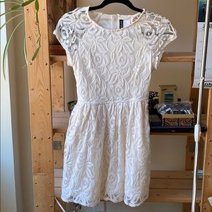 White lace Dress